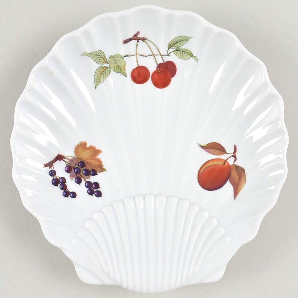 Vintage Royal Worcester Evesham Large Shell Shaped Serving Dish Fruit Design